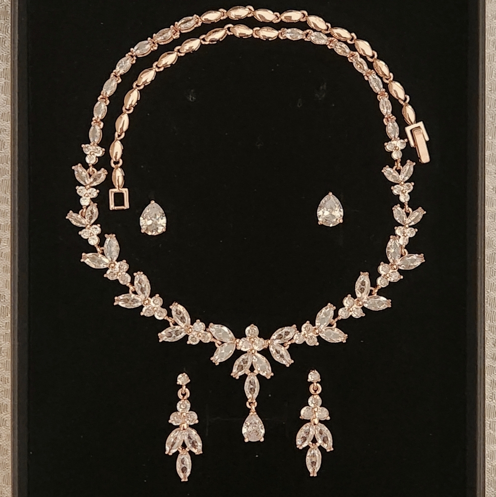 Rose Gold And Pear Shaped Crystal Necklace And 2 Earring Sets